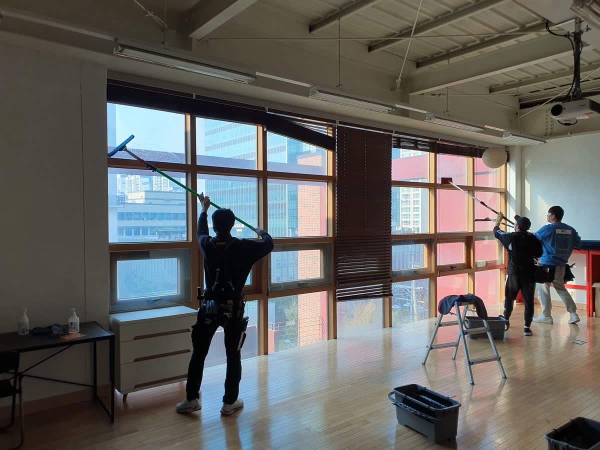 DH 사무실 청소 현장 3