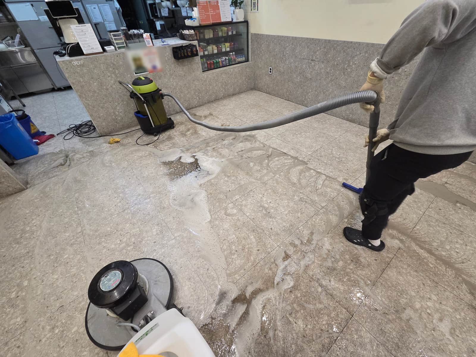 기계 세척 작업 1