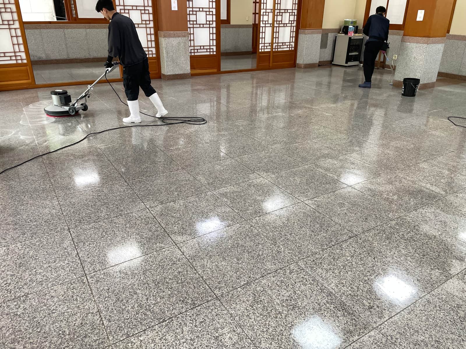 화강석 및 대리석 전문 복원