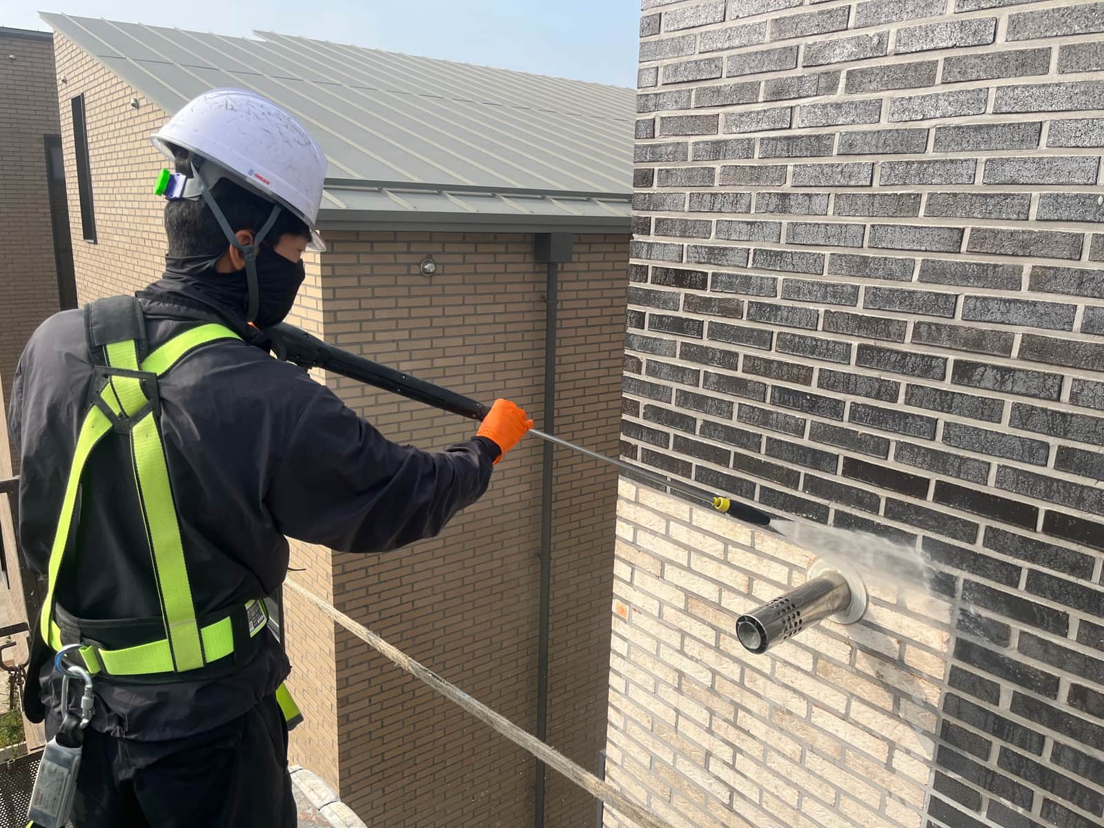 외벽 청소 현장 2