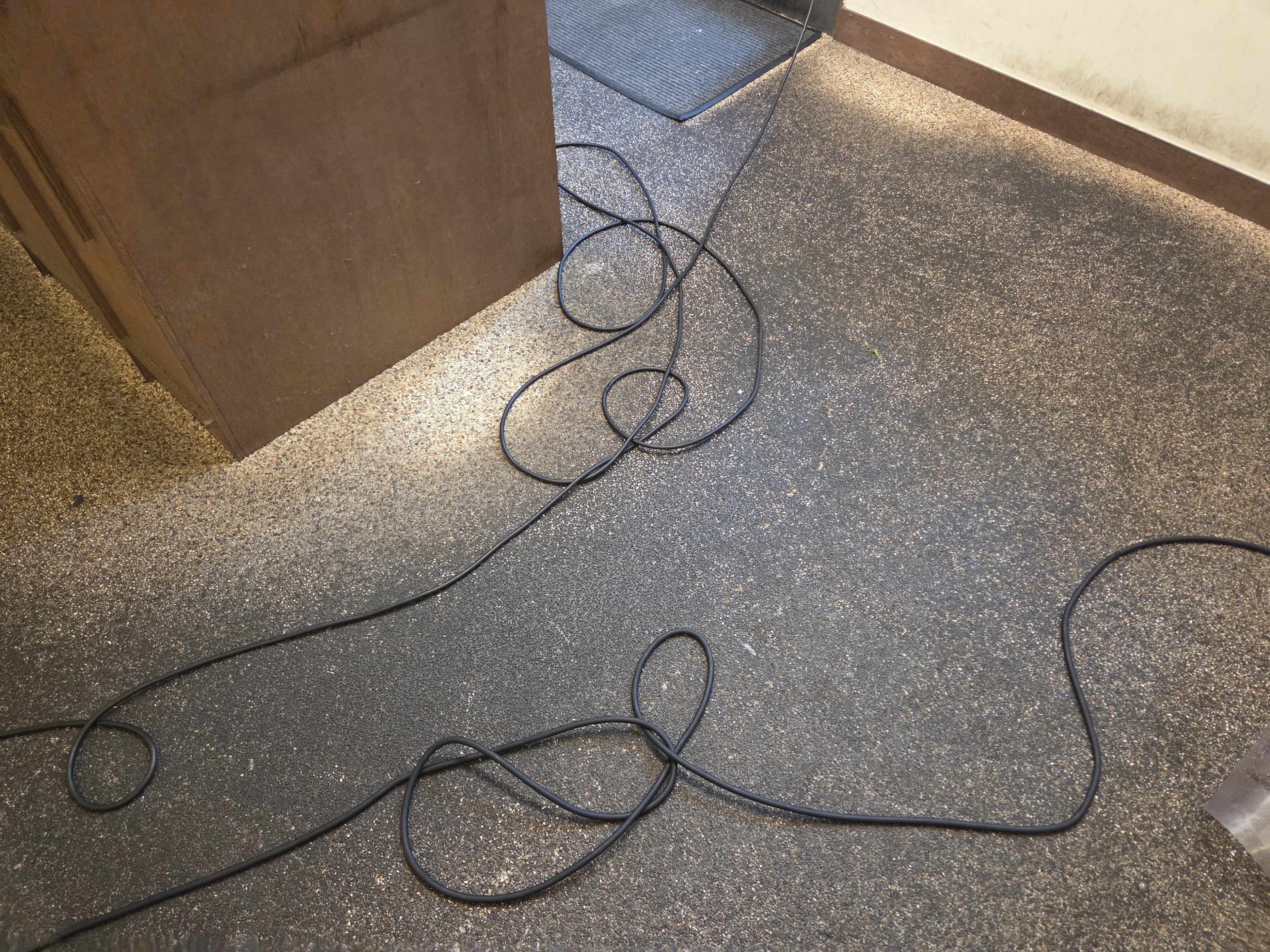 콩자갈 청소 전